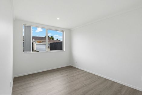 Photo of property in 1/5 Royal Arch Place, Rosehill, Papakura, 2113