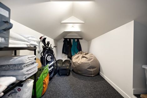 Photo of property in 13 Mcgibbon Lane, Jacks Point, 9371