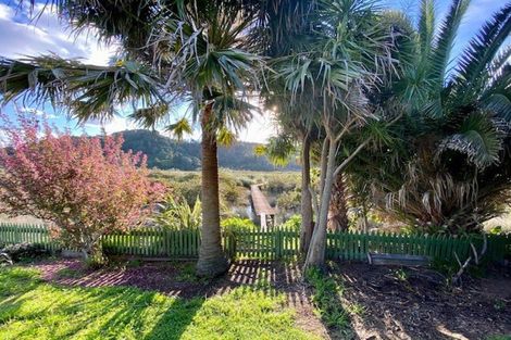 Photo of property in 152 Mayfair Avenue, Whangamata, 3620