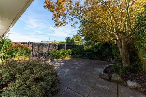 Photo of property in 2/6 Croziers Road, St Albans, Christchurch, 8052