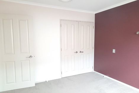 Photo of property in 4 Middlefield Drive, East Tamaki Heights, Auckland, 2016