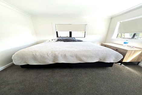 Photo of property in 40d Kervil Avenue, Te Atatu Peninsula, Auckland, 0610