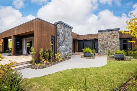 Photo of property in 80a Henwood Road, Paraite, New Plymouth, 4372