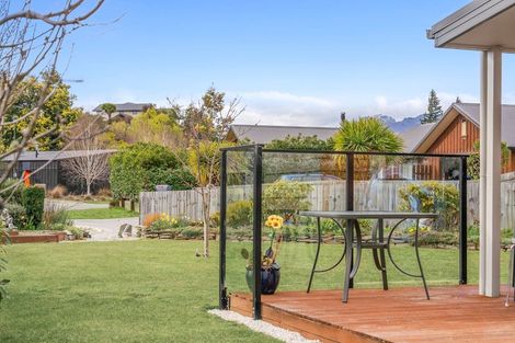 Photo of property in 35 Charles Court, Lake Hawea, Wanaka, 9382