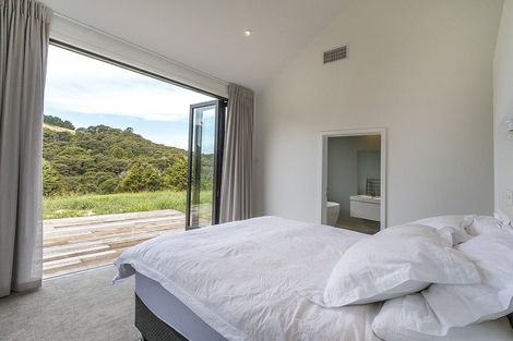 Photo of property in 159 Bishop Lane, Tawharanui Peninsula, Matakana, 0986