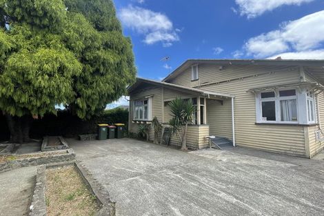 Photo of property in 731 Massey Road, Mangere, Auckland, 2022