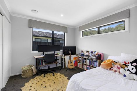 Photo of property in 7 Buddle Road, Wallaceville, Upper Hutt, 5018