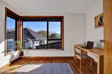 Photo of property in 8 Camden Street, Vogeltown, New Plymouth, 4310