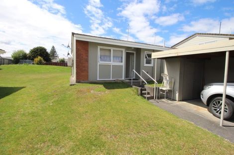 Photo of property in 5 Maple Place, Tokoroa, 3420