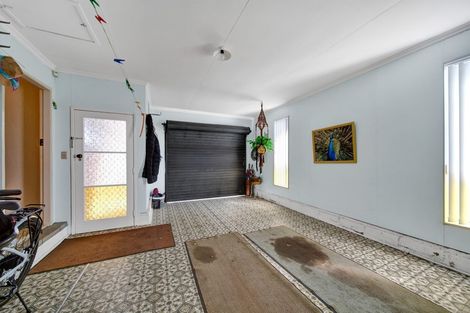 Photo of property in 3 Green Lane, Hawera, 4610