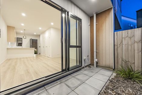 Photo of property in 67 Paetai Lane, Te Atatu Peninsula, 0610