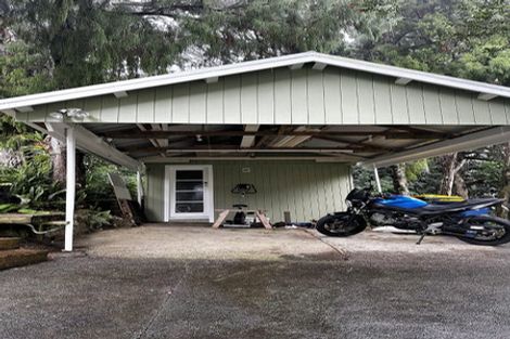 Photo of property in 802 West Coast Road, Oratia, Auckland, 0604