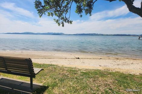 Photo of property in 21 Omana Avenue, Shelly Beach, Helensville, 0874