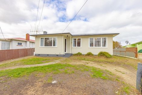 Photo of property in 68 Manuka Street, Castlecliff, Whanganui, 4501