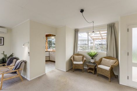 Photo of property in 5 Larch Grove, Paraparaumu, 5032