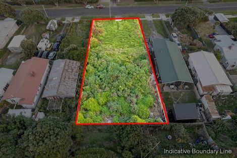Photo of property in 36 Karaka Street, Castlecliff, Wanganui, 4501