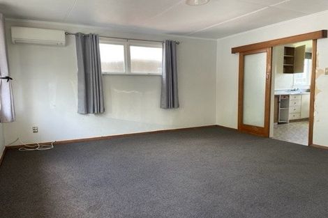 Photo of property in 437 Featherston Street, Palmerston North, 4414