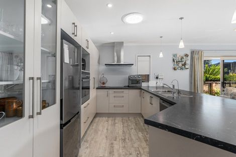 Photo of property in 10 Havenbrook Way, Pyes Pa, Tauranga, 3112