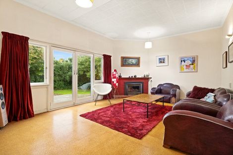 Photo of property in 108 Eglinton Road, Mornington, Dunedin, 9011