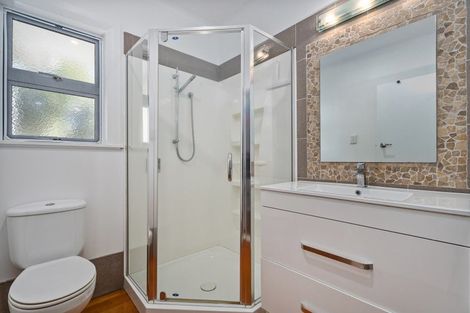 Photo of property in 18 Black Jack Road, Kuaotunu, Whitianga, 3592