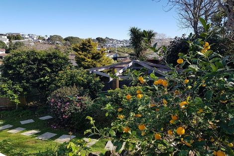 Photo of property in 1/74 Waiau Street, Torbay, Auckland, 0630