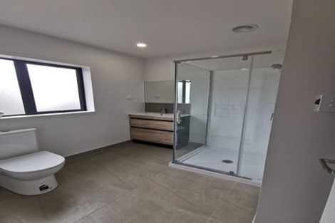 Photo of property in 11b Regency Place, Sunnynook, Auckland, 0632