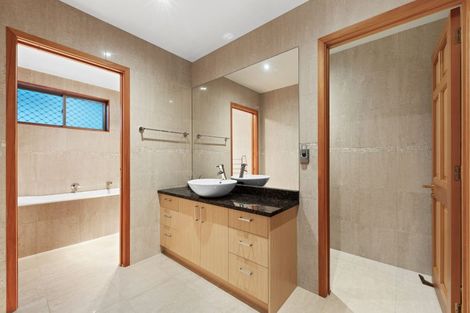 Photo of property in 1/22 Falstaff Place, Half Moon Bay, Auckland, 2012