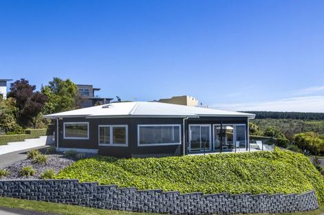 Photo of property in 20 Turangitukua Terrace, Kuratau, Turangi, 3381