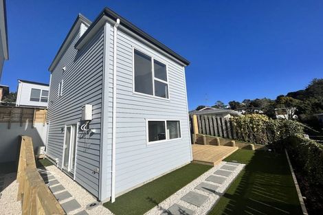Photo of property in 28b Halberg Street, Glenfield, Auckland, 0629