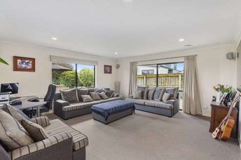 Photo of property in 27 Ludlam Way, Otaki, 5512