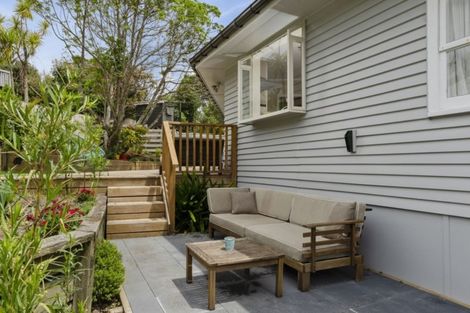 Photo of property in 4 Infidel Place, Torbay, Auckland, 0630