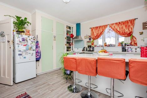 Photo of property in 276 High Street, Dannevirke, 4930
