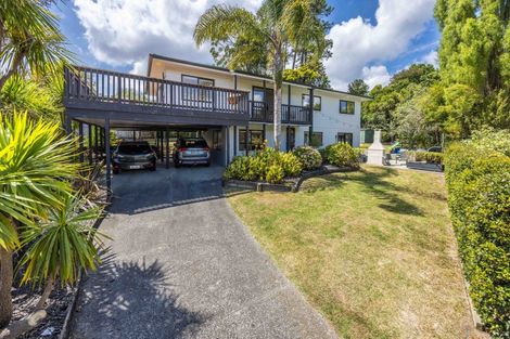 Photo of property in 60 Gatman Street, Birkdale, Auckland, 0626