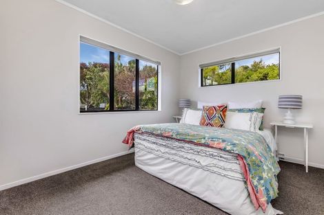 Photo of property in 26 Imperial Place, Henderson, Auckland, 0612