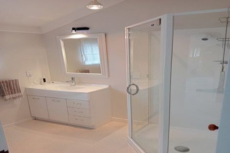 Photo of property in 81 Norwood Road, Bayswater, Auckland, 0622