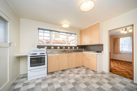 Photo of property in 4 Holdsworth Avenue, Milson, Palmerston North, 4414
