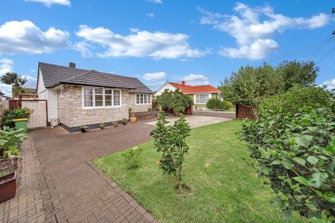 Photo of property in 1/70 Huia Road, Papatoetoe, Auckland, 2025