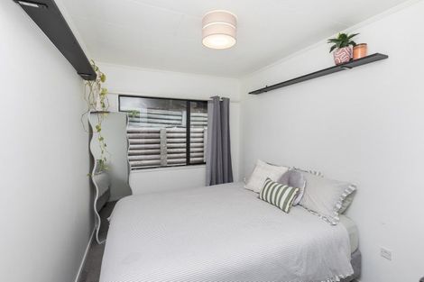 Photo of property in 64 Effingham Street, North New Brighton, Christchurch, 8083
