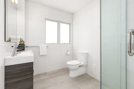 Photo of property in 154 Marine Parade, Mount Maunganui, 3116