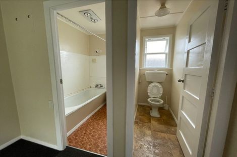 Photo of property in 22 Pearce Crescent, Taita, Lower Hutt, 5011
