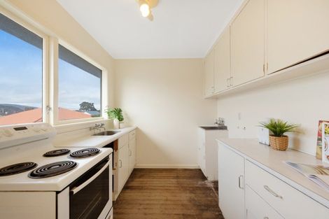 Photo of property in 139u5 Queens Drive, Lyall Bay, Wellington, 6022