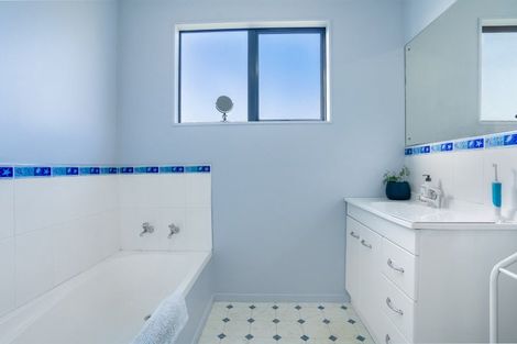 Photo of property in 107 Great North Road, Winton, 9720