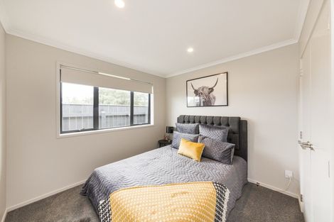 Photo of property in 3 Rangeview Drive, Kelvin Grove, Palmerston North, 4414
