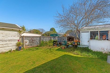 Photo of property in 384 Aberdeen Road, Gisborne, 4010