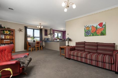 Photo of property in 25 Whitaker Street, Otumoetai, Tauranga, 3110