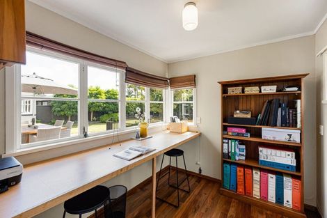 Photo of property in 14 Maeroa Road, Beerescourt, Hamilton, 3200