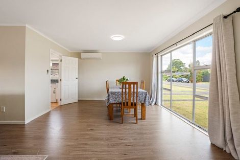 Photo of property in 7 Glengowan Place, Conifer Grove, Takanini, 2112