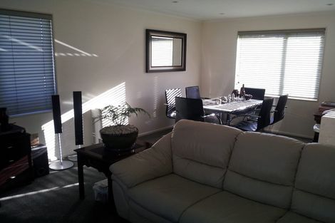 Photo of property in 28 Helvetia Grove, Naenae, Lower Hutt, 5011