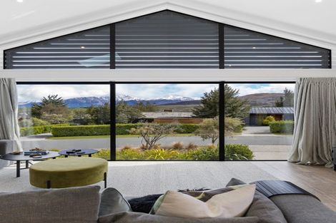 Photo of property in 3a Rannoch Drive, Jacks Point, Queenstown, 9371