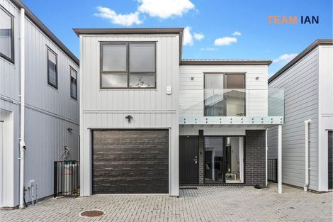 Photo of property in 19c Farwood Drive, Henderson, Auckland, 0612